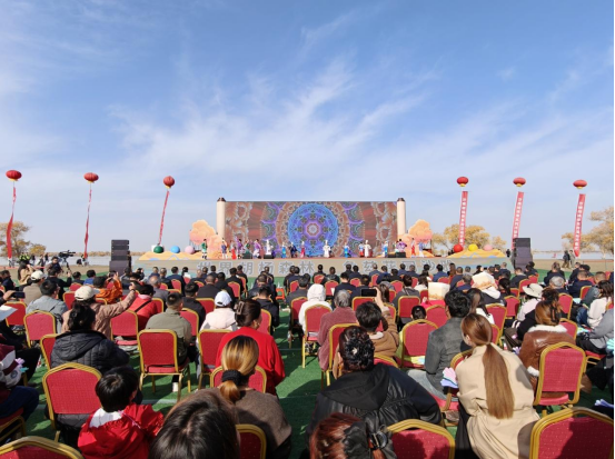 “出发吧新疆”阿克苏地区2025年“胡杨礼赞”秋季文化旅游活动暨沙雅胡杨季系列活动启幕 金色盛宴激活文旅新动能