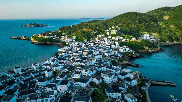 海洋文旅、临港产业、渔业向新而行，浙江嵊泗持续释放蓝色动能