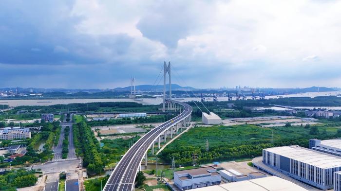 南京新生圩长江大桥摘得古斯塔夫·林德撒尔奖