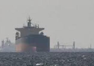 马来西亚一艘商船获准安全通过霍尔木兹海峡